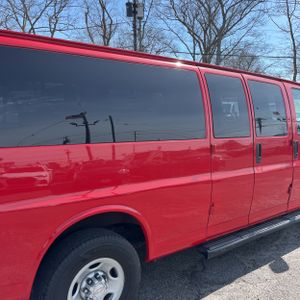 CHEVROLET EXPRESS LS 3500 - 9