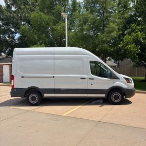FORD TRANSIT 350 - 10