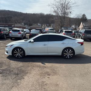 NISSAN ALTIMA 2.5 PLATINUM - 3