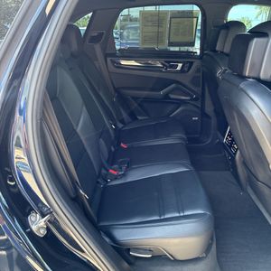 صورة مصغرة 34 لـ 2019 Porsche CAYENNE S