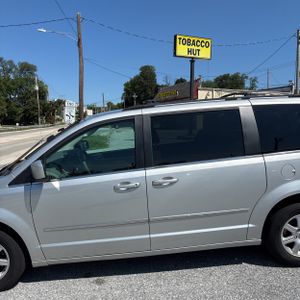 صورة 4 لـ 2010 Chrysler TOWN AND COUNTRY TOURING
