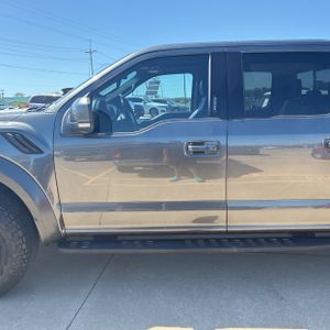 FORD F-150 RAPTOR - 3