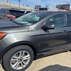 FORD EDGE SEL - 2