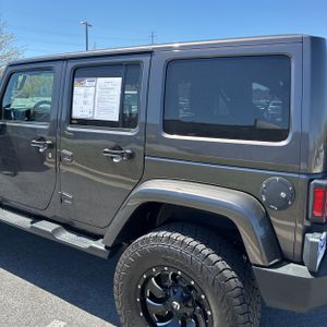 JEEP WRANGLER UNLIMITED SAHARA - 6