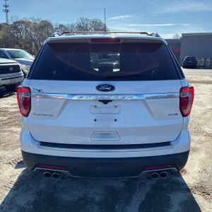 FORD EXPLORER PLATINUM - 7