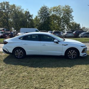 2026 Hyundai SONATA HYBRID BLUE 照片 10