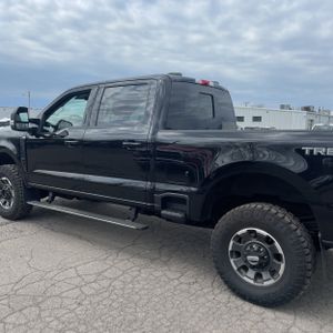 FORD F-250 SUPER DUTY LARIAT - 6