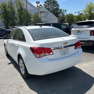 CHEVROLET CRUZE LS AUTO - 4