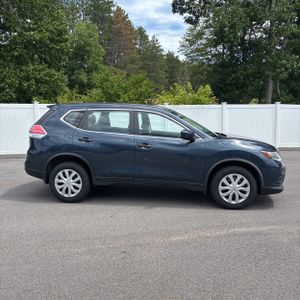2016 Nissan ROGUE S — фото 10