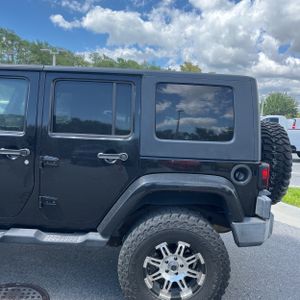 JEEP WRANGLER UNLIMITED SAHARA - 6