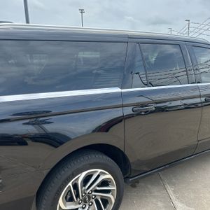 LINCOLN NAVIGATOR L RESERVE - 9