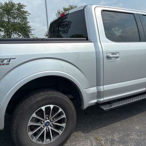 2019 FORD F-150 XLT 照片 9