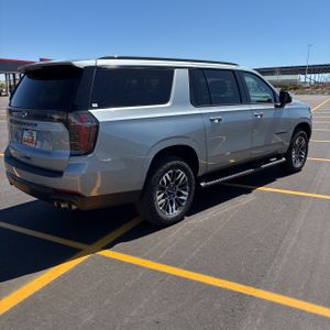 CHEVROLET SUBURBAN Z71 - 8