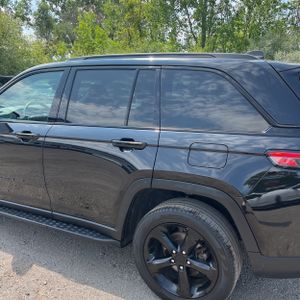 صورة 6 لـ 2024 JEEP GRAND CHEROKEE LIMITED
