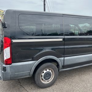 FORD TRANSIT 150 - 9