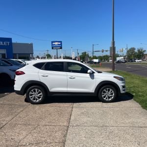 HYUNDAI TUCSON - 10