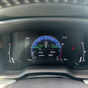 2026 Toyota COROLLA SE — миниатюра 39