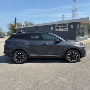 KIA SPORTAGE X-LINE - 10
