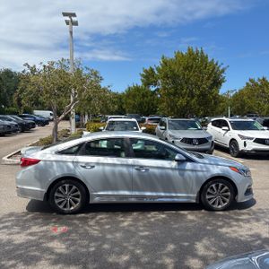 HYUNDAI SONATA SPORT - 10