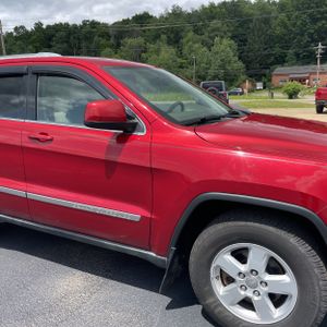 2011 JEEP GRAND CHEROKEE LAREDO — миниатюра 13