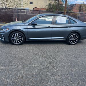 VOLKSWAGEN JETTA SE - 3