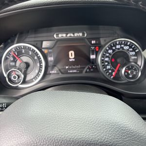 صورة مصغرة 41 لـ 2022 RAM 1500 LARAMIE