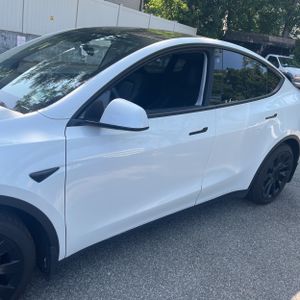 صورة 4 لـ 2021 Tesla MODEL Y LONG RANGE