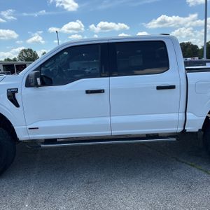FORD F-150 XLT - 4