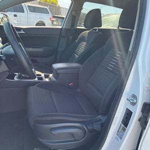 صورة مصغرة 31 لـ 2018 KIA SPORTAGE LX
