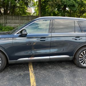 صورة 4 لـ 2022 Lincoln AVIATOR RESERVE