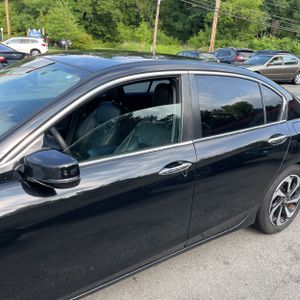 2017 Honda ACCORD EX-L — фото 4
