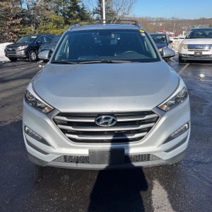 HYUNDAI TUCSON SEL PLUS - 8