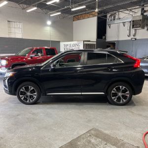 MITSUBISHI ECLIPSE CROSS SEL - 3