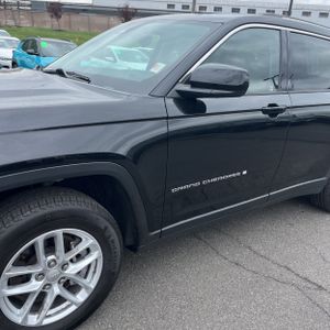 JEEP GRAND CHEROKEE L LAREDO - 2