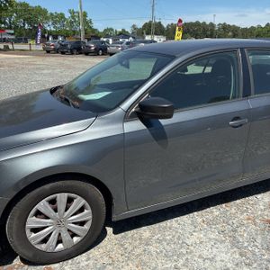 VOLKSWAGEN JETTA S - 2