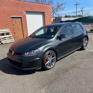 VOLKSWAGEN GOLF GTI S - 1