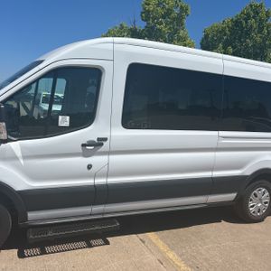 FORD TRANSIT 350 XLT - 4