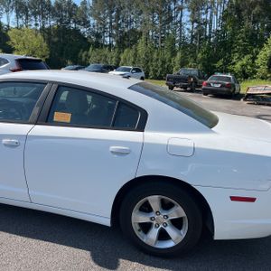 DODGE CHARGER SE - 6