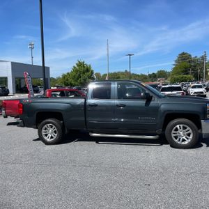 CHEVROLET SILVERADO 1500 - 10