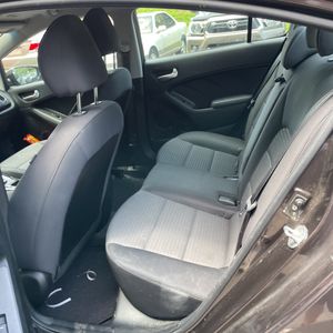 صورة مصغرة 33 لـ 2018 KIA FORTE LX