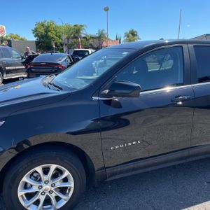 CHEVROLET EQUINOX LT - 2