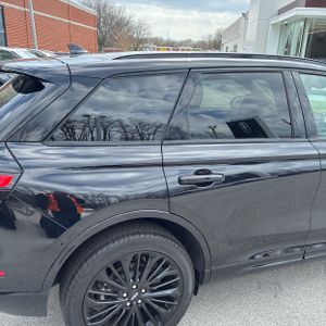 LINCOLN CORSAIR RESERVE - 9