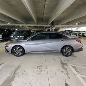 HYUNDAI ELANTRA SEL SPORT - 3