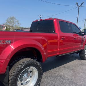 FORD F-350 SUPER DUTY LARIAT - 9