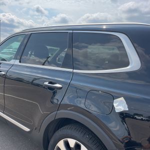 صورة 6 لـ 2022 KIA TELLURIDE S