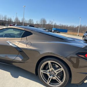CHEVROLET CORVETTE STINGRAY - 6