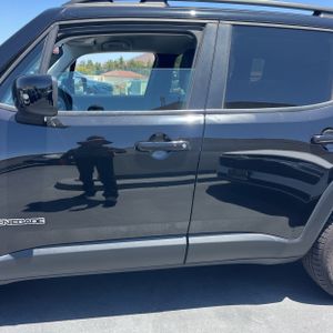 2019 JEEP RENEGADE LATITUDE — фото 4