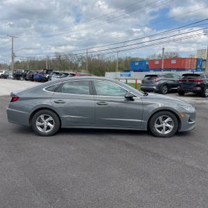 HYUNDAI SONATA SE - 10