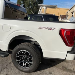 2023 FORD F-150 XLT 缩略图 57