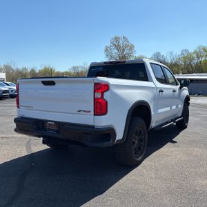 CHEVROLET SILVERADO 1500 ZR2 - 8